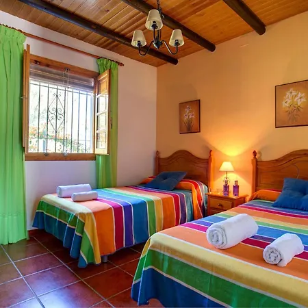 Casa Buganvilla By Vintage Travel オルヒバ